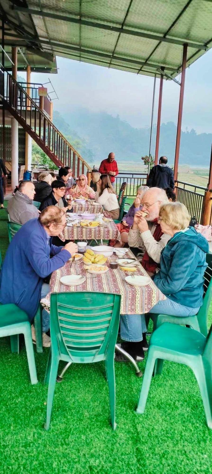 Ba Be Homestay - Nha Nghi Tran Thuc Bac Kan Buitenkant foto